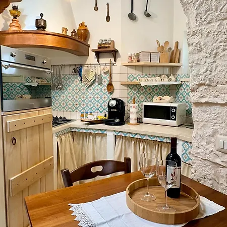 度假居 Il Trullo Del Nonno *